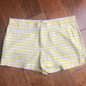 GAP shorts